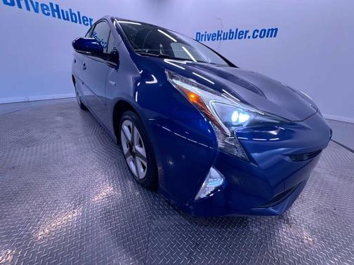 2017 Toyota Prius Three Touring