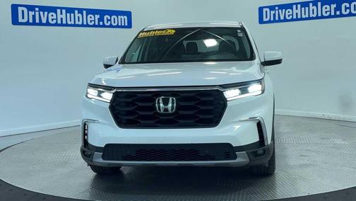Platinum White Pearl 2023 Honda Pilot AWD EX-L 7 Passenger