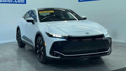 2024 Toyota Crown Platinum