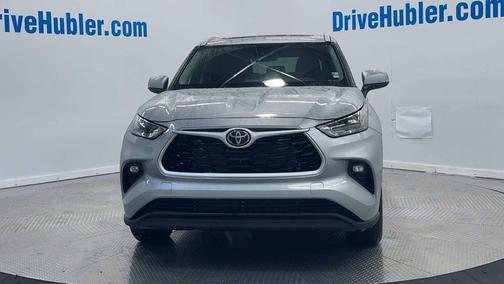 2025 Toyota Highlander XLE