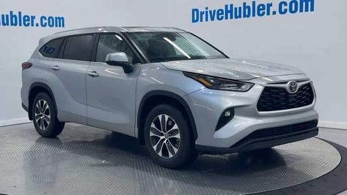 2025 Toyota Highlander XLE