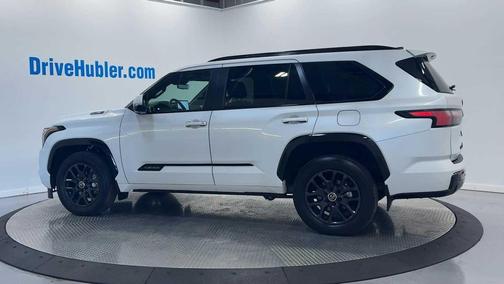 2024 Toyota Sequoia Platinum