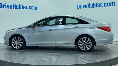 2011 Hyundai SONATA SE