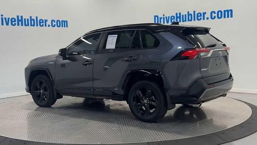 2020 Toyota RAV4 Hybrid SE