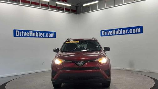 Ruby Flare Pearl 2018 Toyota RAV4 LE