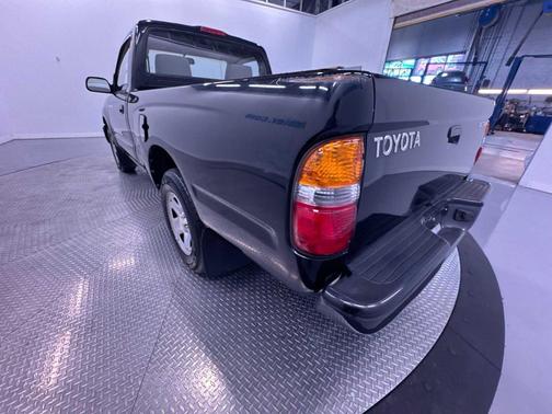 2003 Toyota Tacoma Base