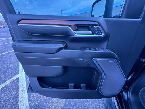 Onyx Black 2024 GMC Sierra 3500 Denali
