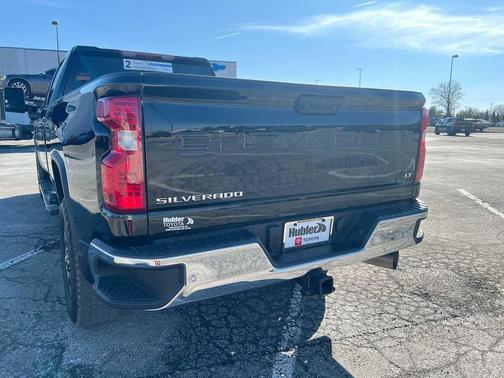 2025 Chevrolet Silverado 3500 LT