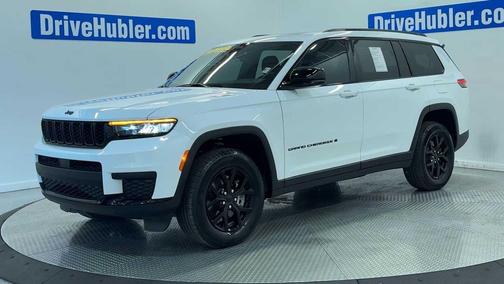 Bright White Clearcoat 2025 Jeep Grand Cherokee L Altitude