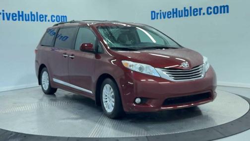 2017 Toyota Sienna XLE