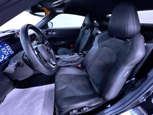 Black Diamond Pearl 2025 Nissan Z Performance Automatic Transmission