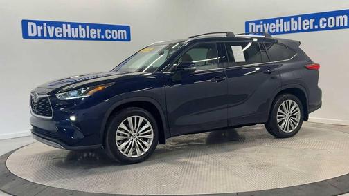 2023 Toyota Highlander Platinum