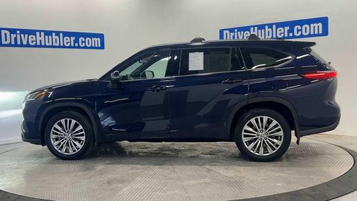 2023 Toyota Highlander Platinum