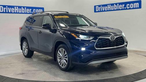 2023 Toyota Highlander Platinum