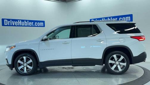 Summit White 2018 Chevrolet Traverse LT Leather
