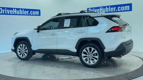 2024 Toyota RAV4 XLE Premium