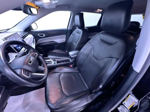 Diamond Black Crystal Pearlcoat 2022 Jeep Compass Latitude Lux