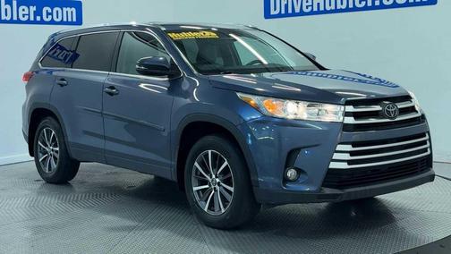 Shoreline Blue Pearl 2018 Toyota Highlander XLE