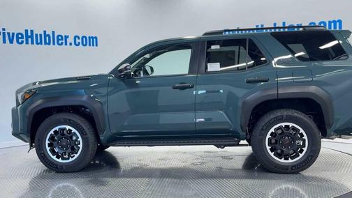 2025 Toyota 4Runner TRD Off Road