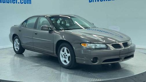 2002 Pontiac Grand Prix SE