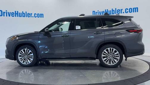 2025 Toyota Highlander Platinum