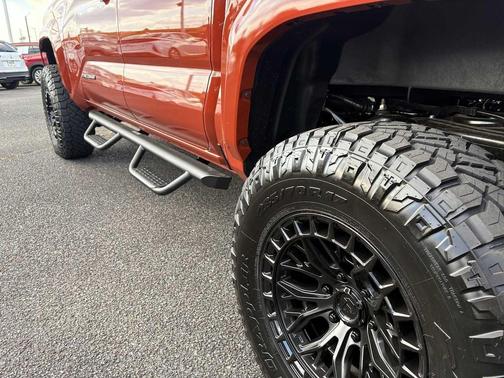 2025 Toyota Tacoma TRD Sport