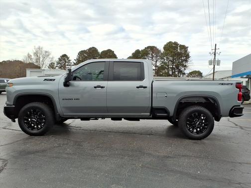 2026 Chevrolet Silverado 2500 Custom