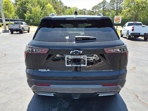 Mosaic Black Metallic 2026 Chevrolet Equinox FWD ACTIV