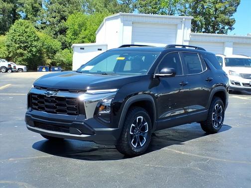 Mosaic Black Metallic 2026 Chevrolet Equinox FWD ACTIV