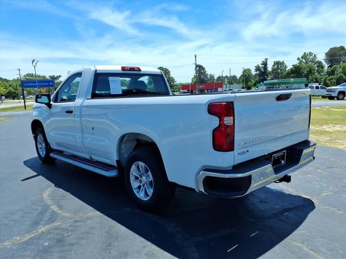 Summit White 2025 Chevrolet Silverado 1500 WT