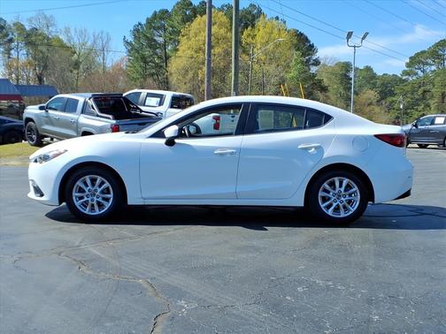 2016 Mazda Mazda3 i Sport