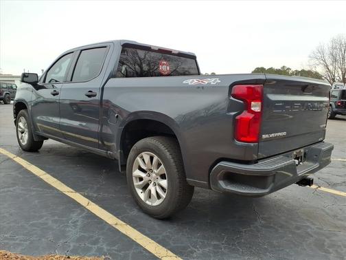 2021 Chevrolet Silverado 1500 Custom
