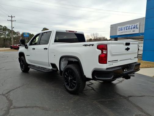 2026 Chevrolet Silverado 2500 Custom