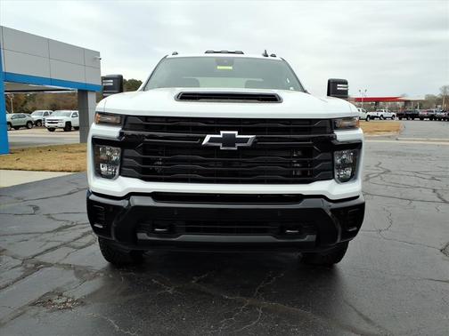 2026 Chevrolet Silverado 2500 Custom