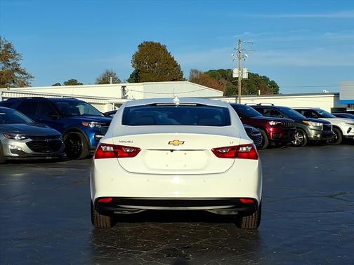 2024 Chevrolet Malibu FWD 1LT