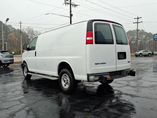 2023 GMC Savana 2500 Work Van