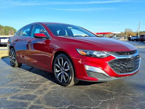 2023 Chevrolet Malibu FWD RS