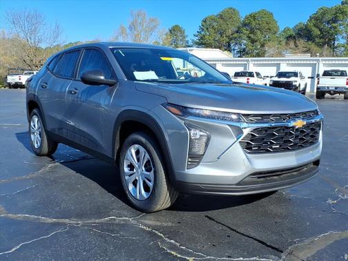 Sterling Gray Metallic 2026 Chevrolet Trax LS