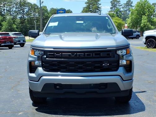 Sterling Gray Metallic 2025 Chevrolet Silverado 1500 Custom