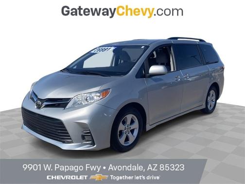 2020 Toyota Sienna LE