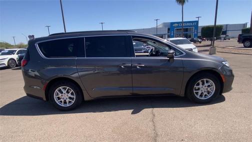 2022 Chrysler Pacifica Touring-L