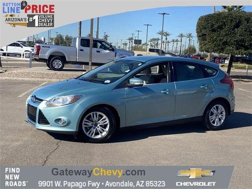 Photo 1 of 30 of 2012 Ford Focus SEL