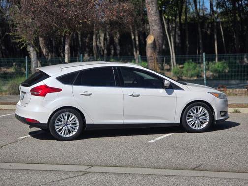 2017 Ford Focus Titanium