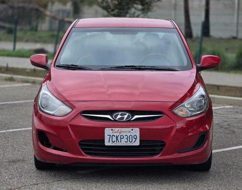 2013 Hyundai Accent GS