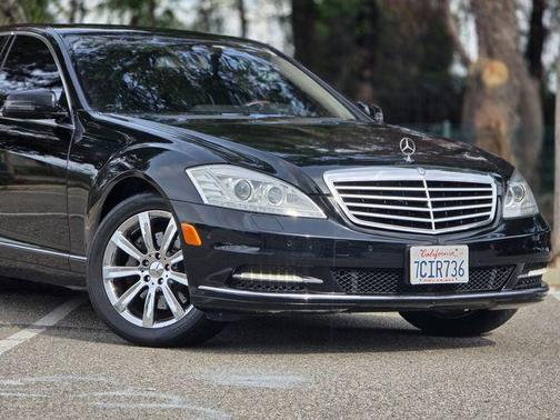 2010 Mercedes-Benz S-Class S 550