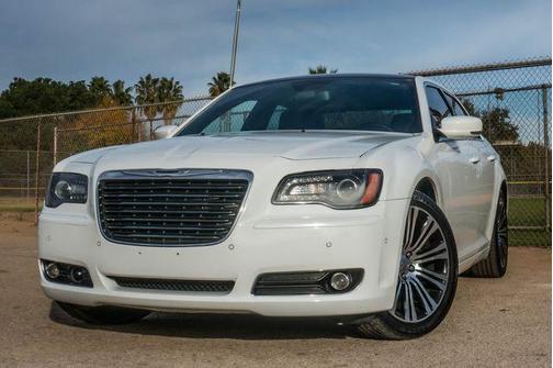 2014 Chrysler 300 S