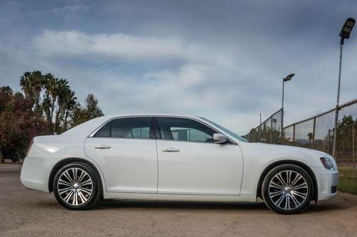 2014 Chrysler 300 S