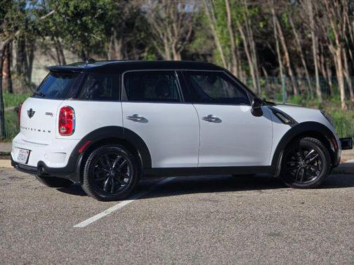 2016 MINI Countryman Cooper S