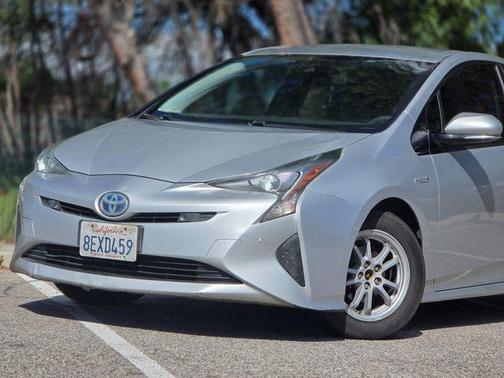 2018 Toyota Prius Two