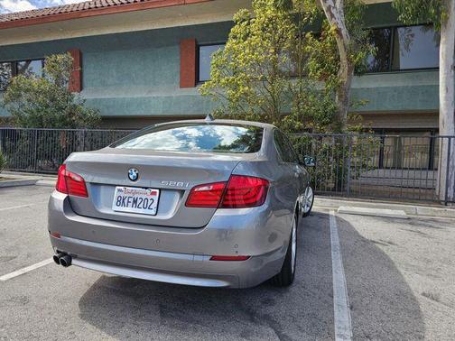 2013 BMW 528 528i